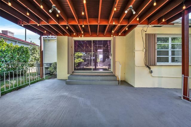 1015 Cortez St, Coral Gables, FL 33134