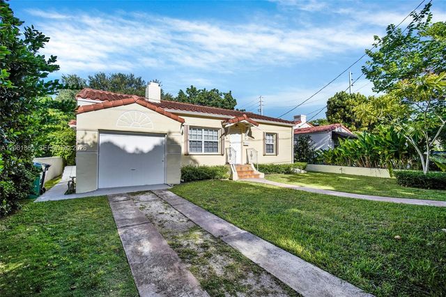 1015 Cortez St, Coral Gables, FL 33134