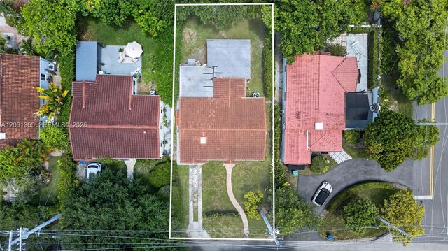 1015 Cortez St, Coral Gables, FL 33134