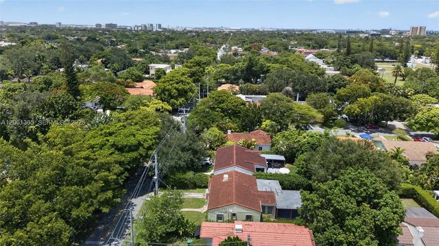 1015 Cortez St, Coral Gables, FL 33134