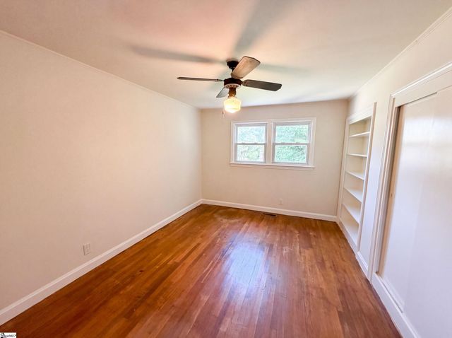16 Gardenia Drive, Greenville, SC 29617