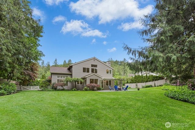 33045 NE 43rd Place, Carnation, WA 98014