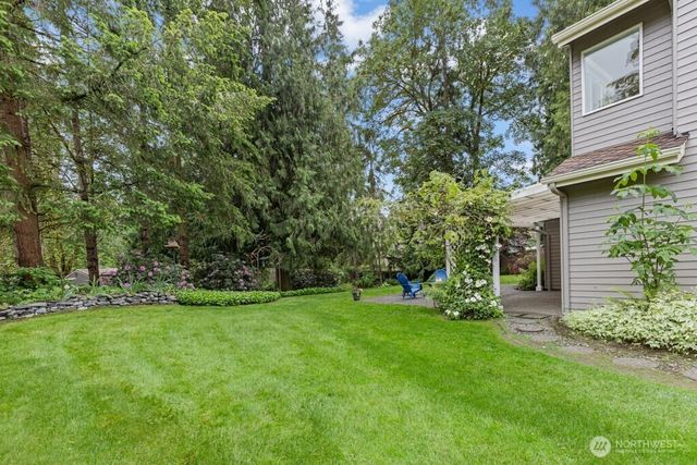 33045 NE 43rd Place, Carnation, WA 98014