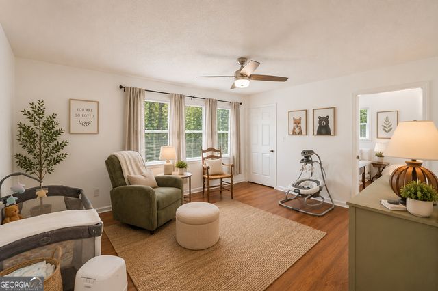 725 Nix Drive, Gainesville, GA 30501