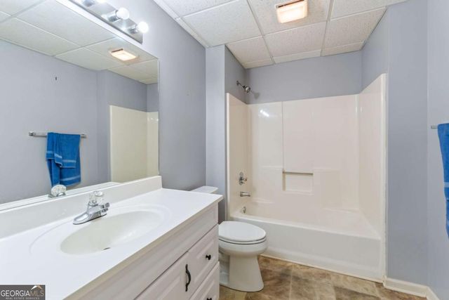 725 Nix Drive, Gainesville, GA 30501
