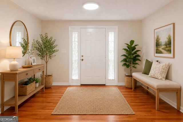 725 Nix Drive, Gainesville, GA 30501