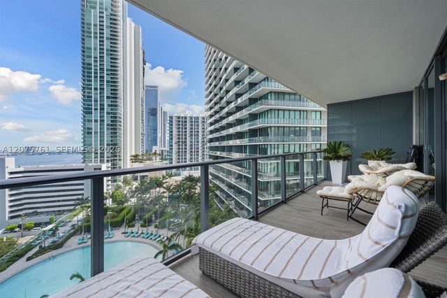 650 NE 32nd St 1203, Miami, FL 33137