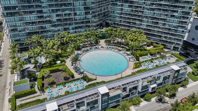 650 NE 32nd St 1203, Miami, FL 33137
