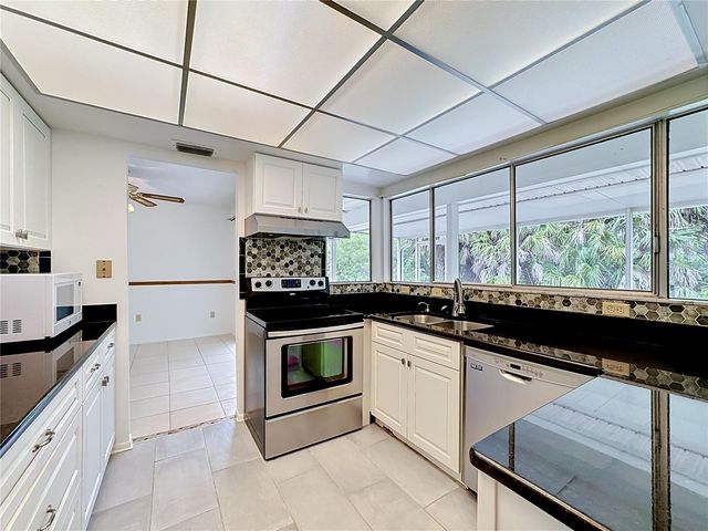 1213 PRICE CIRCLE NW, Port Charlotte, FL 33948