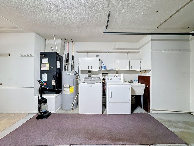 1213 PRICE CIRCLE NW, Port Charlotte, FL 33948