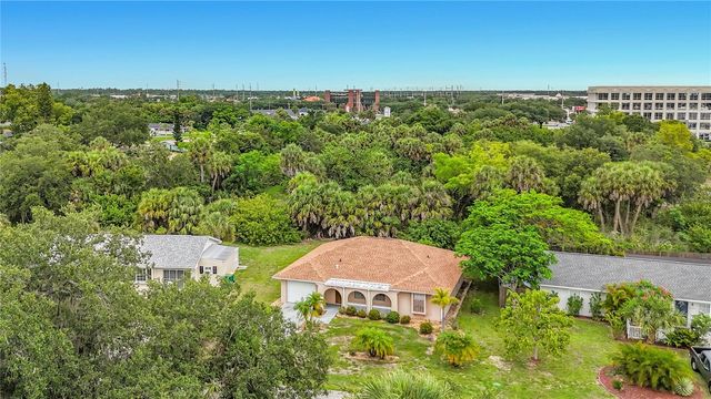 1213 PRICE CIRCLE NW, Port Charlotte, FL 33948