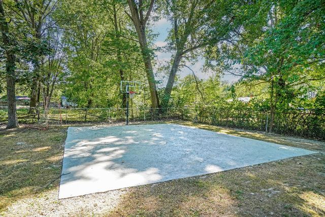 5731 Hilltop Way, Miami Twp, OH 45150