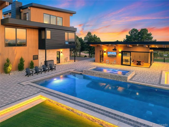 10811 Shadow Pines Road, Parker, CO 80138