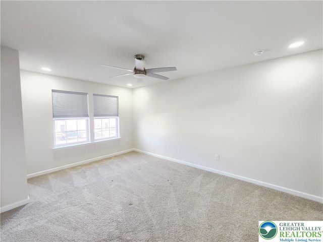 1182 Susan Circle, Upper Macungie Twp, PA 18031