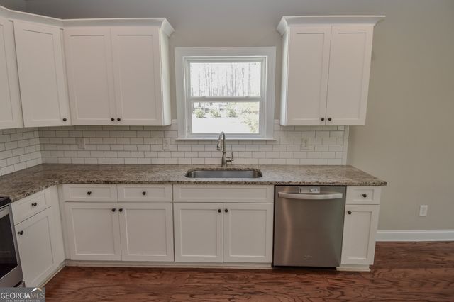 397 Oak Grove Path, Griffin, GA 30224