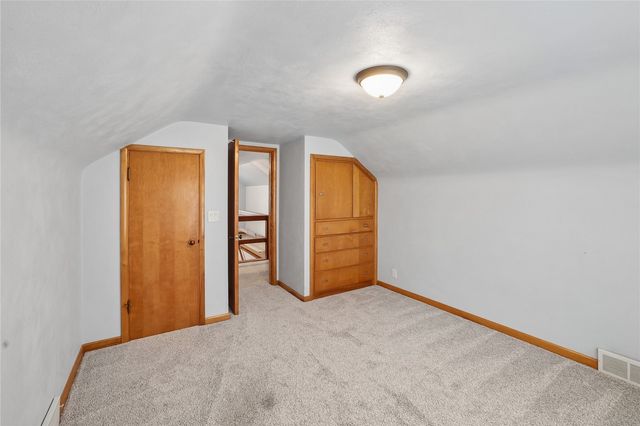 74 Essex Avenue SW, Swisher, IA 52338