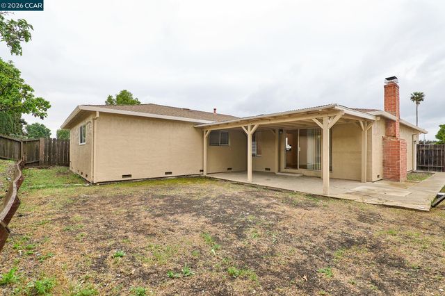 701 Shannon Dr, Suisun City, CA 94585