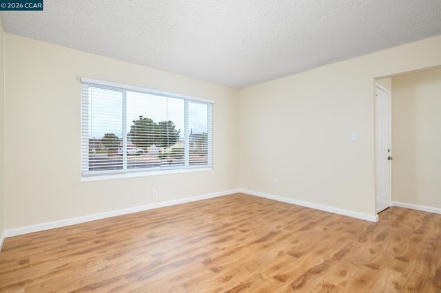 701 Shannon Dr, Suisun City, CA 94585