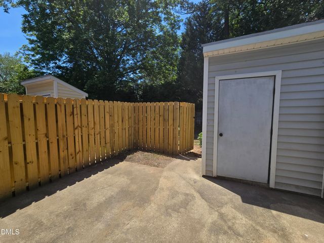 5837 Shady Grove Circle, Raleigh, NC 27609