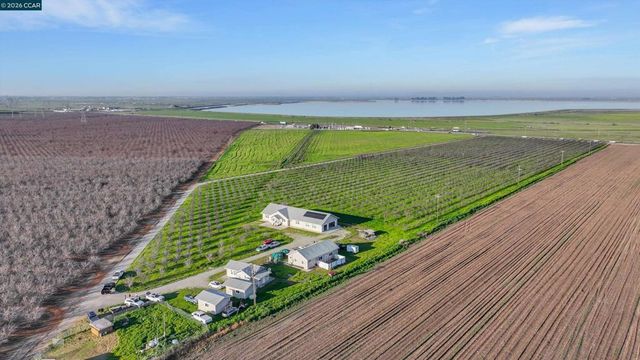 7760 7760 Byron Hwy, Byron, CA 94514