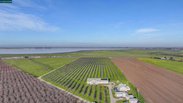 7760 7760 Byron Hwy, Byron, CA 94514