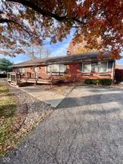 7814 E County Road 200 N, Avon, IN 46123