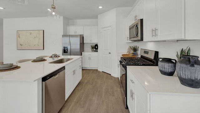 325 DENALI DR, Kyle, TX 78640