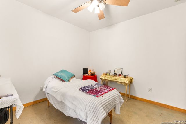 317 Saddle Mountain, Boerne, TX 78006