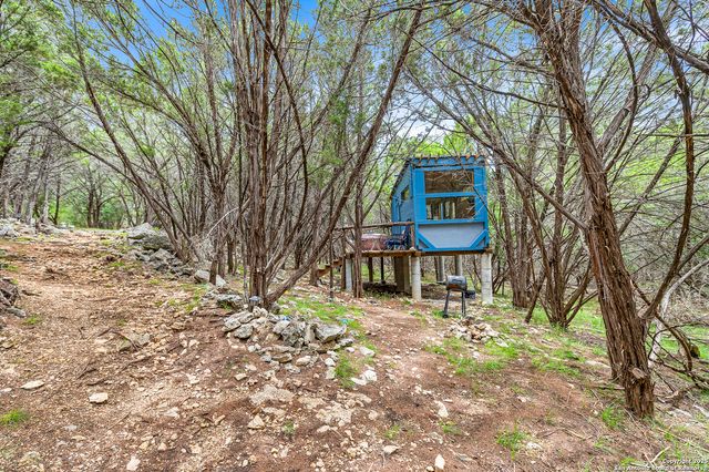 317 Saddle Mountain, Boerne, TX 78006