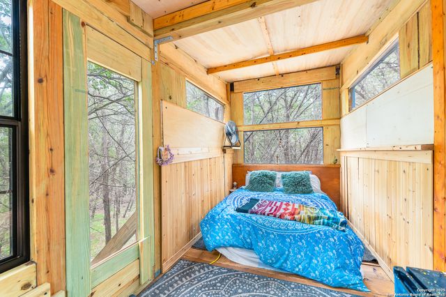 317 Saddle Mountain, Boerne, TX 78006