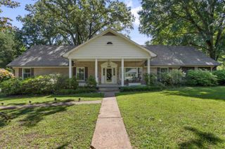 2532 E HAWTHORNE RD, Bartlett, TN 38134