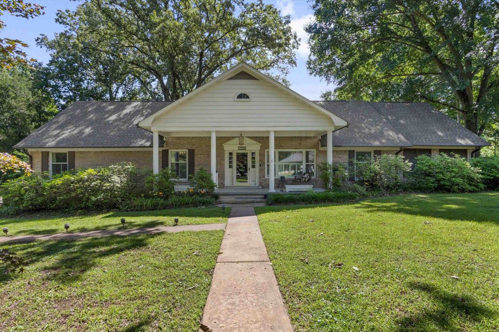 2532 E HAWTHORNE RD, Bartlett, TN 38134
