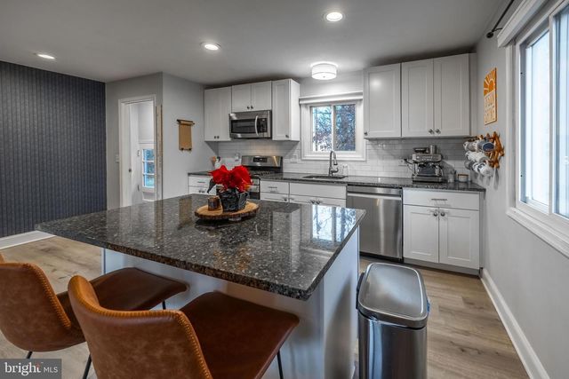 1001-A NANCY RD, Glen Burnie, MD 21061