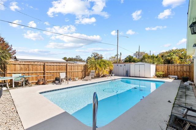 3900 70TH STREET N, St Petersburg, FL 33709