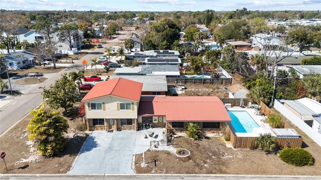 3900 70TH STREET N, St Petersburg, FL 33709