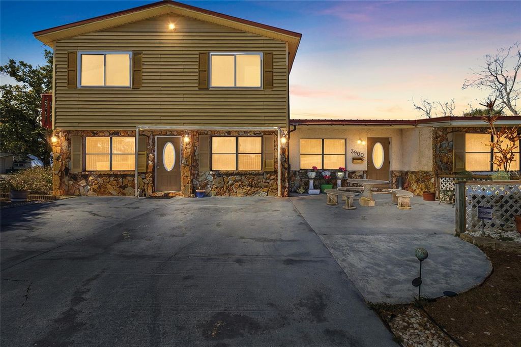 3900 70TH STREET N, St Petersburg, FL 33709