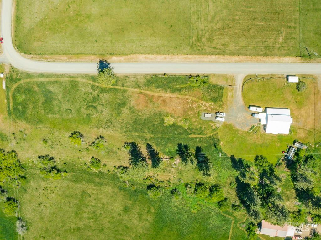 680 Pleasant Valley Road, Clearwater, ID 83552 photo 4