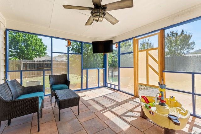 5730 Grosmont, San Antonio, TX 78239