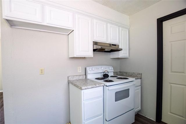 1208 Cathy Lane, Oklahoma City, OK 73110