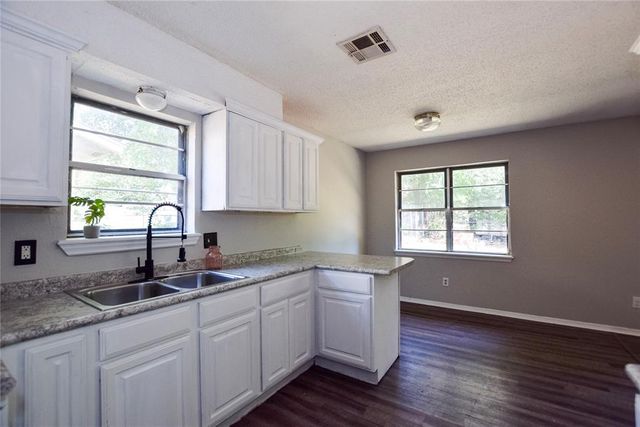 1208 Cathy Lane, Oklahoma City, OK 73110