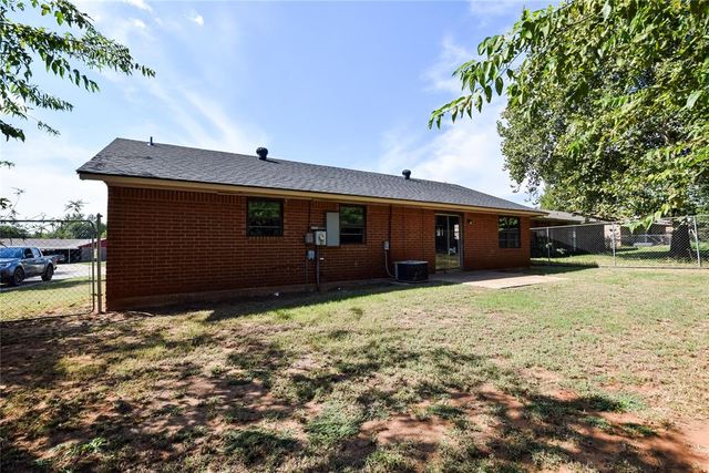 1208 Cathy Lane, Oklahoma City, OK 73110