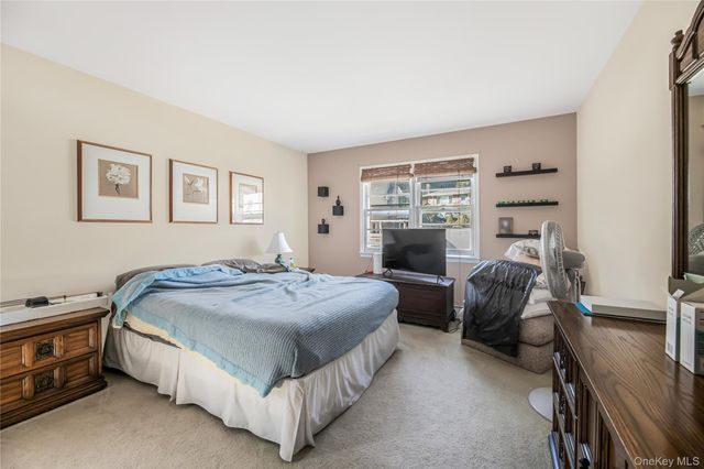 287 Mary Lou Avenue, Yonkers, NY 10703