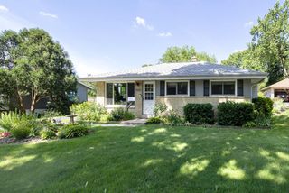 1532 S Grand AVENUE, Waukesha, WI 53189