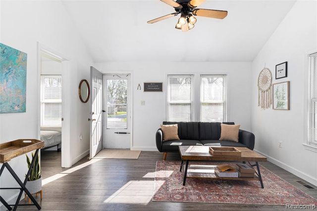 30723 Marshall Street, Southfield, MI 48076