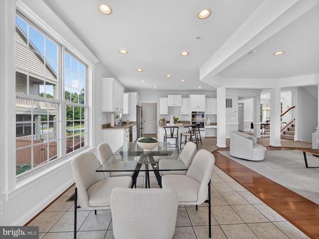 3032 MOORE LN, Kensington, MD 20895
