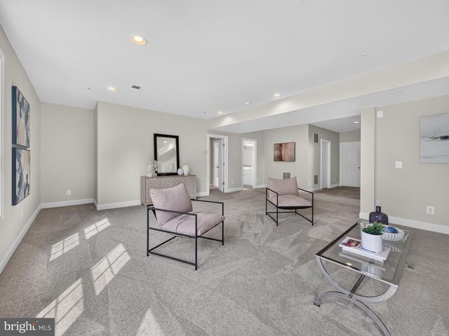 3032 MOORE LN, Kensington, MD 20895