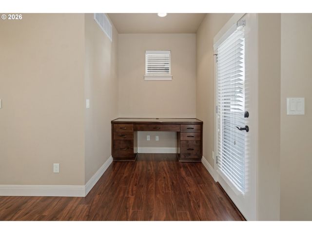 14323 Sw BURLWOOD Ln, Beaverton, OR 97005