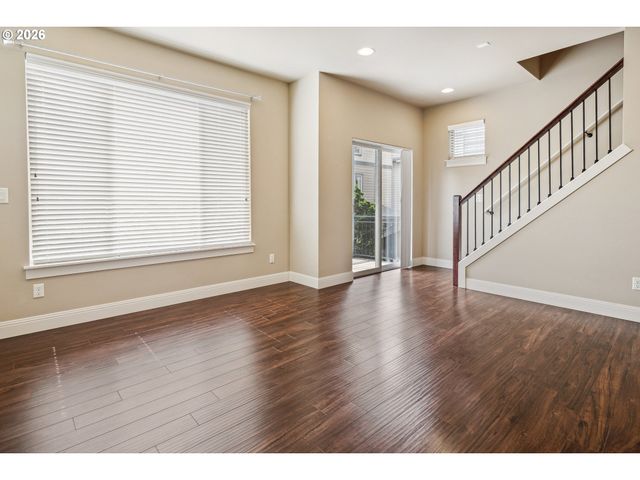 14323 Sw BURLWOOD Ln, Beaverton, OR 97005