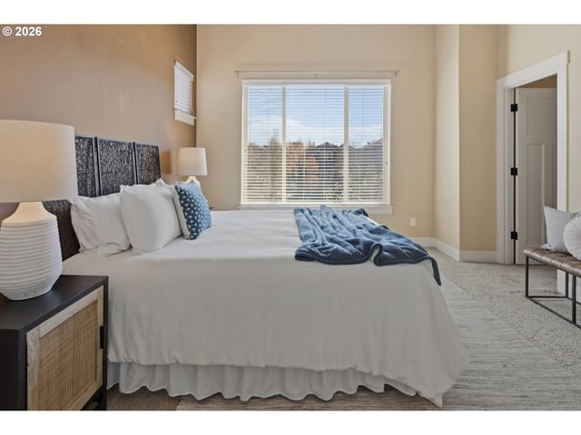 14323 Sw BURLWOOD Ln, Beaverton, OR 97005