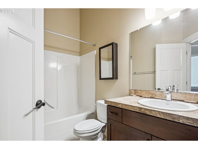 14323 Sw BURLWOOD Ln, Beaverton, OR 97005